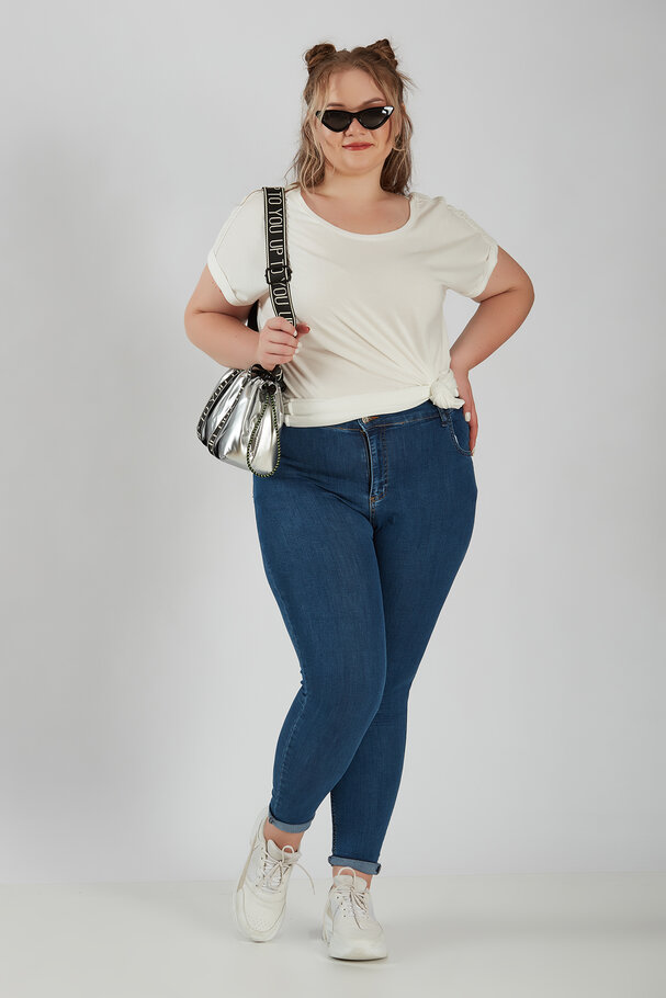 HIGH RISE SKINNY JEANS