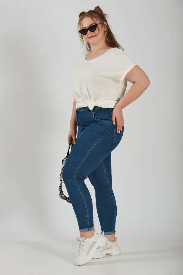 HIGH RISE SKINNY JEANS