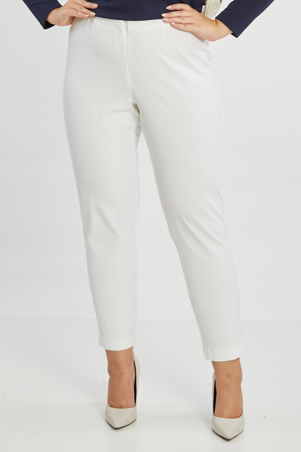 HIGH-RISE STRAIGHT WHITE JEAN