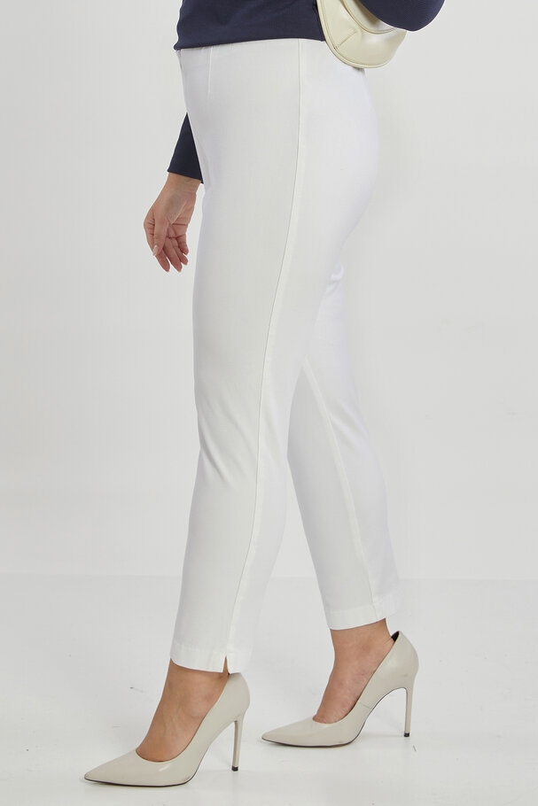 HIGH-RISE STRAIGHT WHITE JEAN