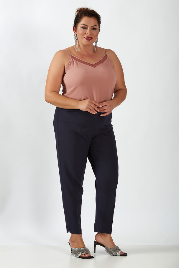 HIGH-WAIST TROUSERS