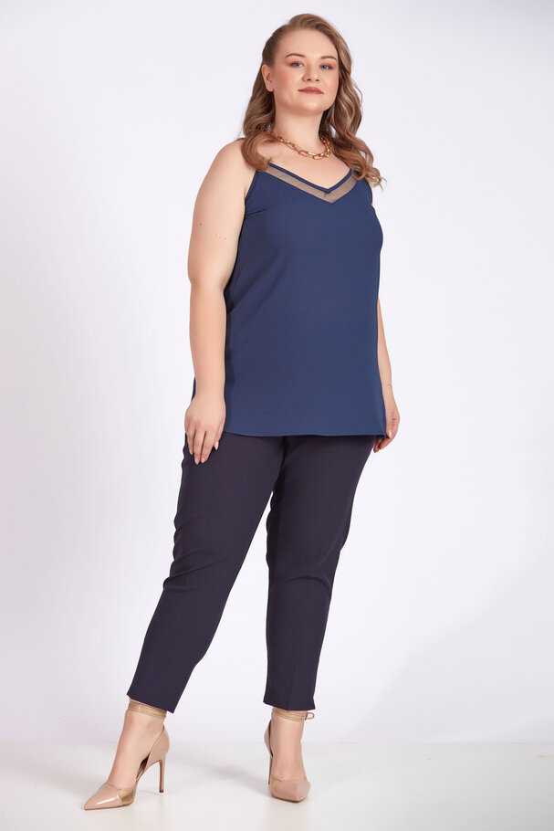 HIGH-WAIST TROUSERS