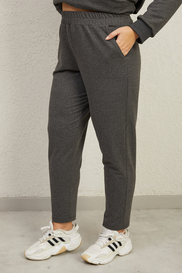 HOODED TOP AND BOTTOM JOGGING SET