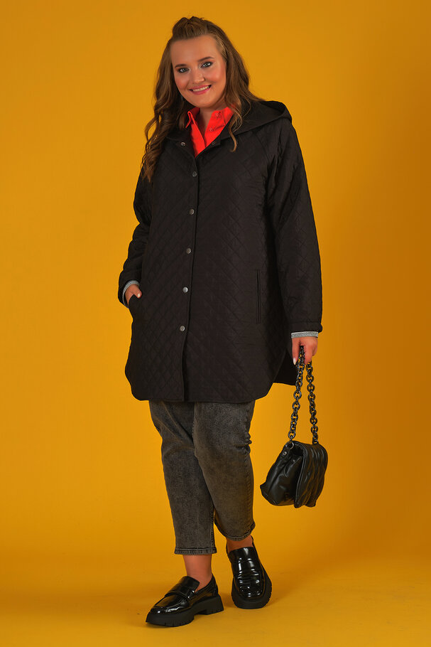 HOODED QUILTED COAT