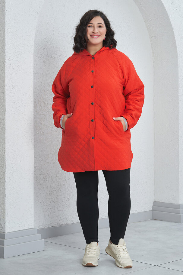 HOODED QUILTED COAT