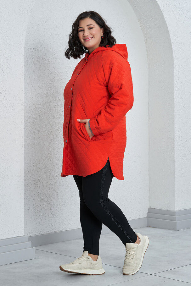 HOODED QUILTED COAT