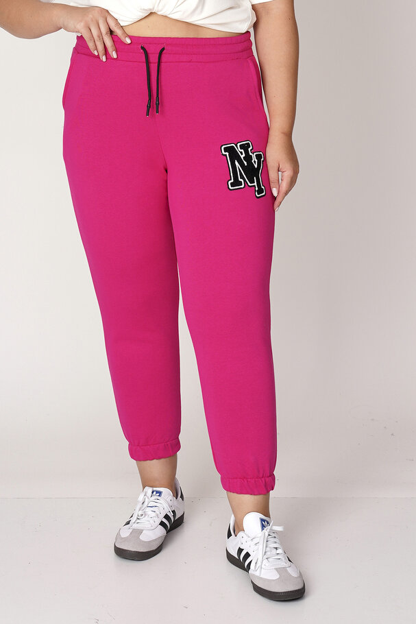 JOGGING TROUSERS WITH PATCH