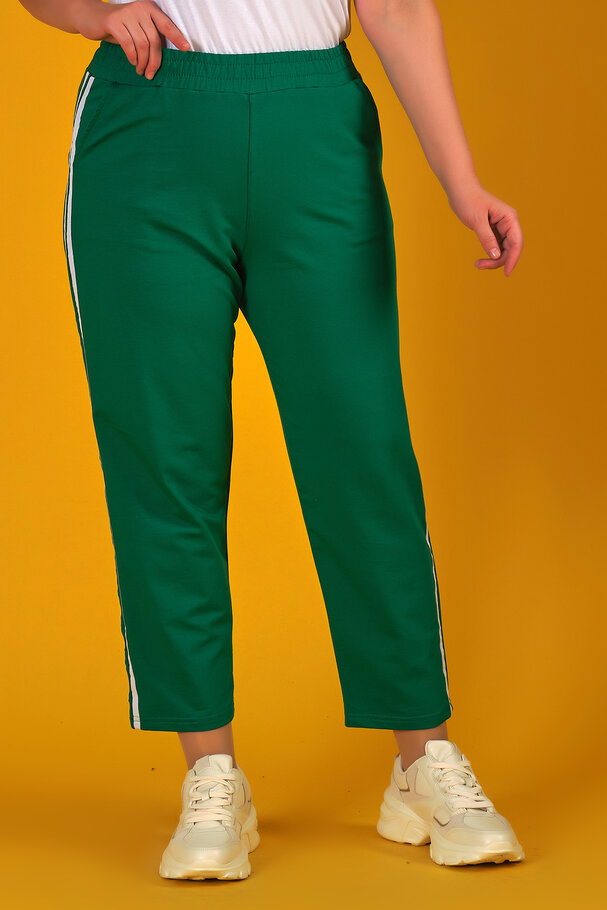 JOGGING TROUSERS WITH CONTRAST TRIMS