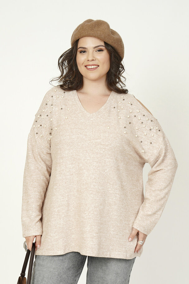 KNIT SWEATER WITH PEARL AND STONE DETAILS