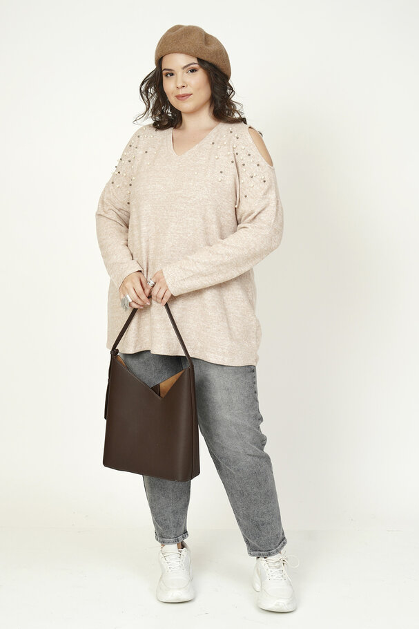 KNIT SWEATER WITH PEARL AND STONE DETAILS