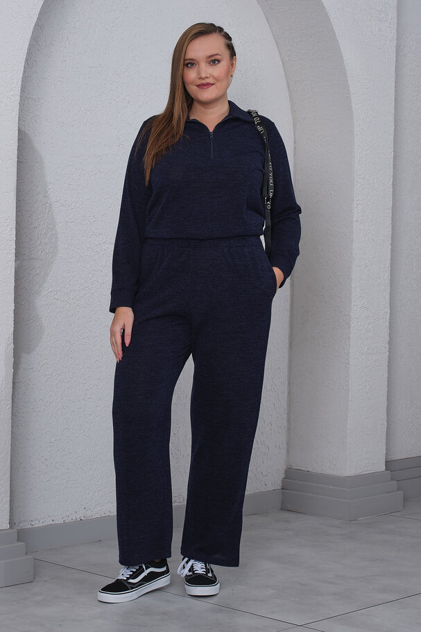 KNIT TOP AND JOGGER SET