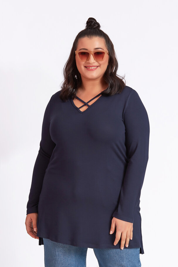 KNIT TOP WITH CUT-OUT DETAIL AND STRAPS