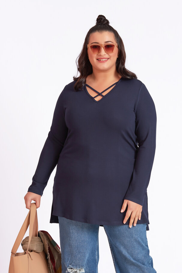 KNIT TOP WITH CUT-OUT DETAIL AND STRAPS