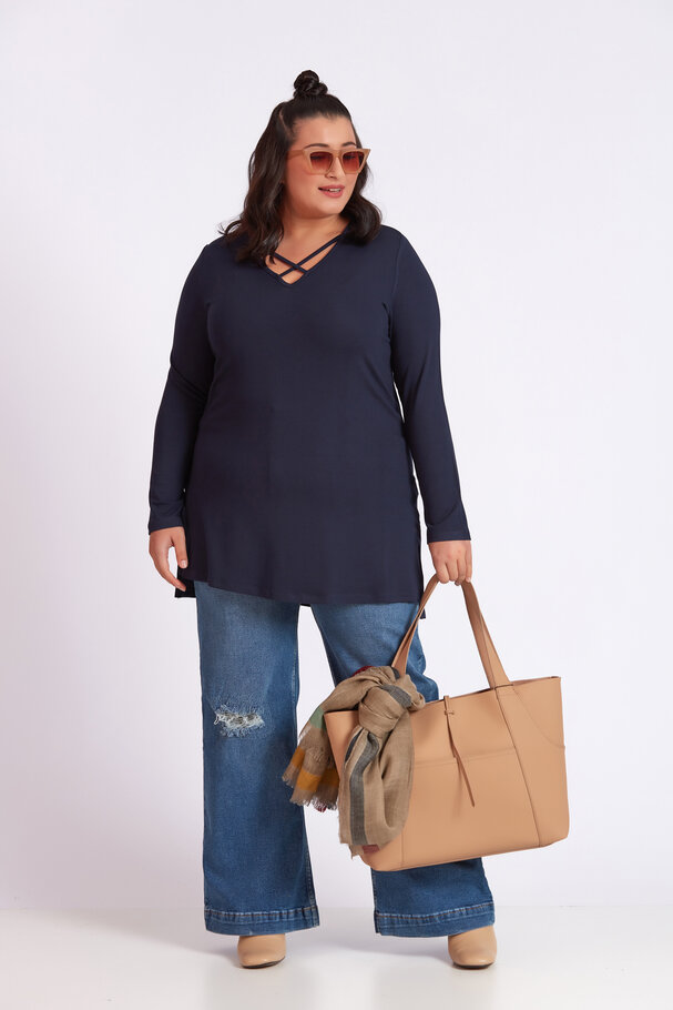 KNIT TOP WITH CUT-OUT DETAIL AND STRAPS