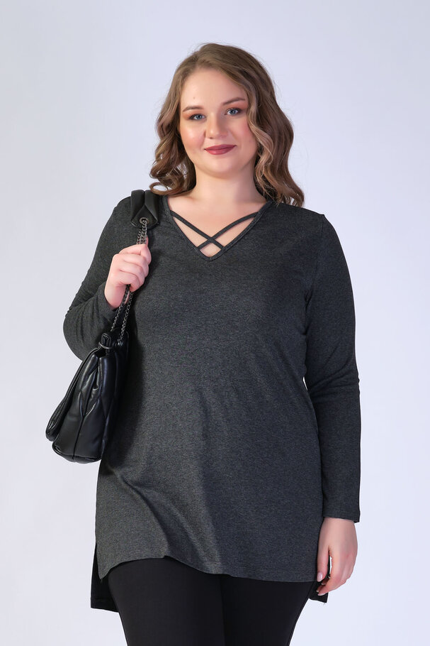 KNIT TOP WITH CUT-OUT DETAIL AND STRAPS