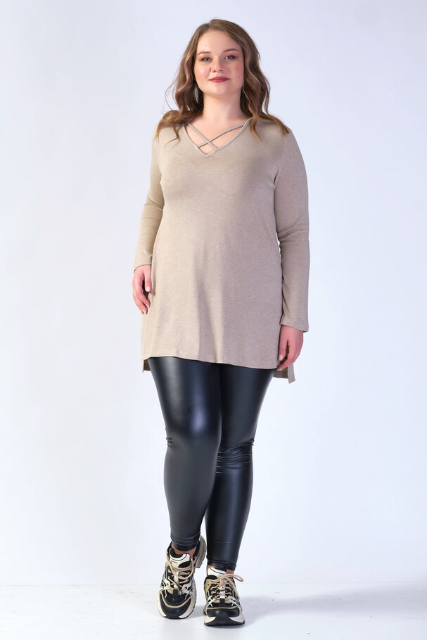 KNIT TOP WITH CUT-OUT DETAIL AND STRAPS