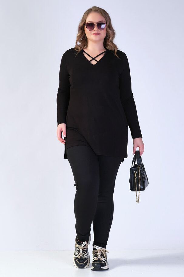 KNIT TOP WITH CUT-OUT DETAIL AND STRAPS