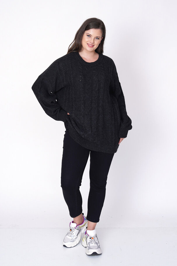 KNITTED PATTERN SWEATER