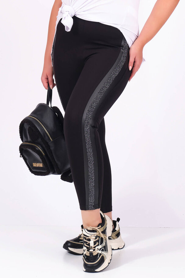 LEGGINGS WITH LEATHER DETAIL