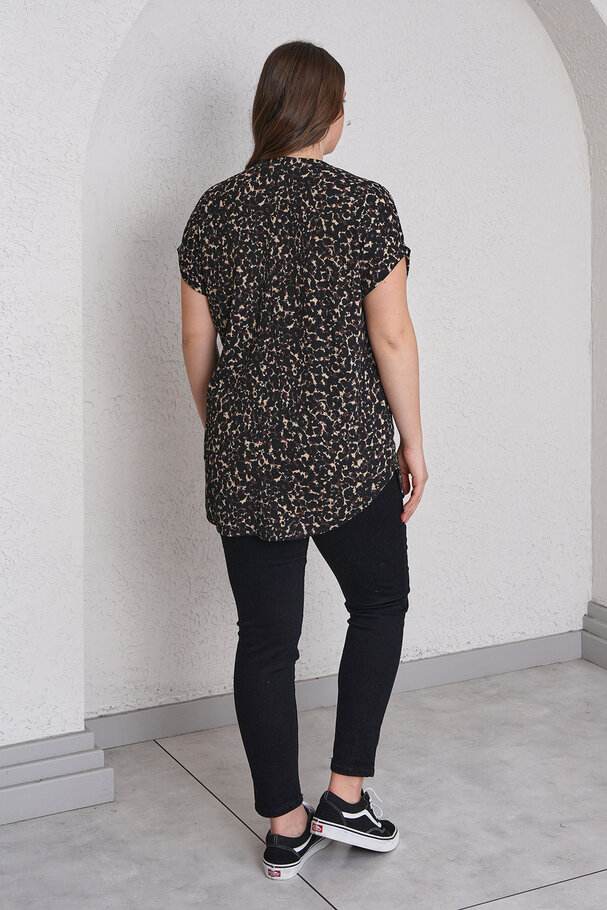 LEOPAR DESENLİ PİLELİ BLUZ