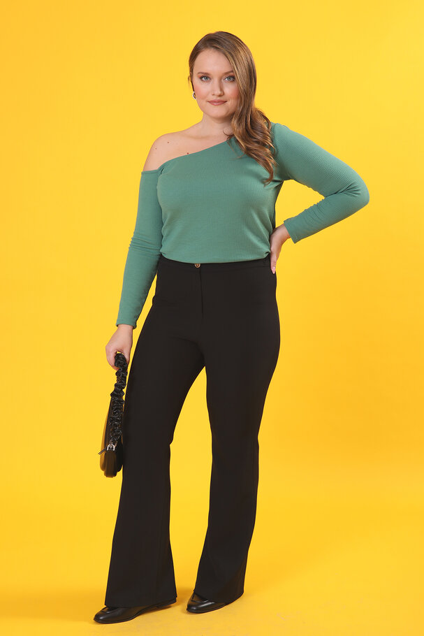 LONG SLEEVE TOP WITH ASYMMETRIC NECKLINE