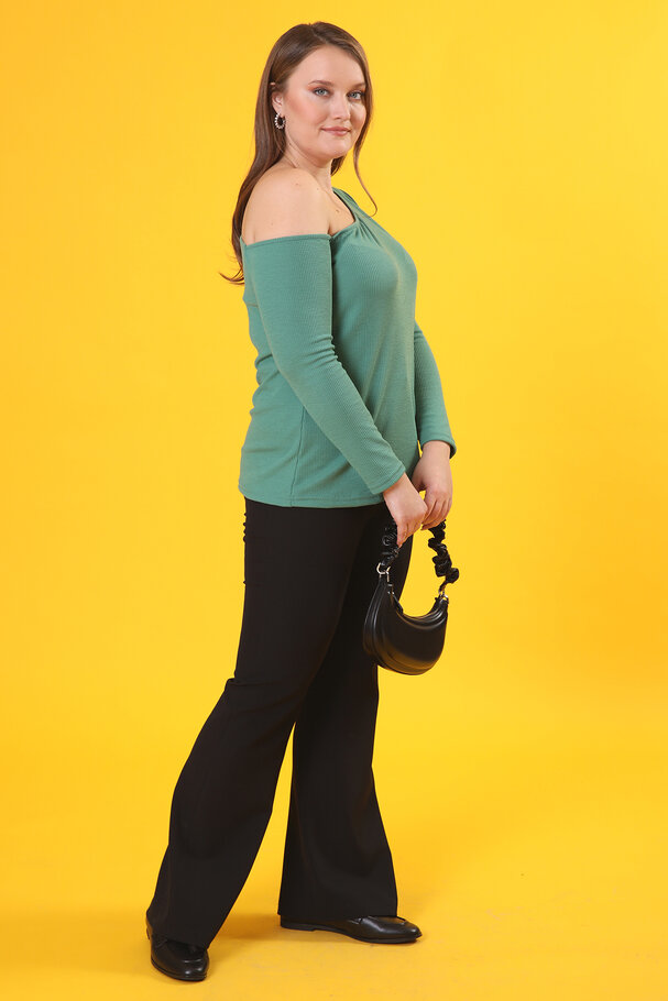 LONG SLEEVE TOP WITH ASYMMETRIC NECKLINE