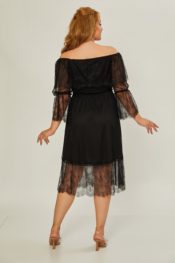 MADONNA COLLAR LACE DRESS