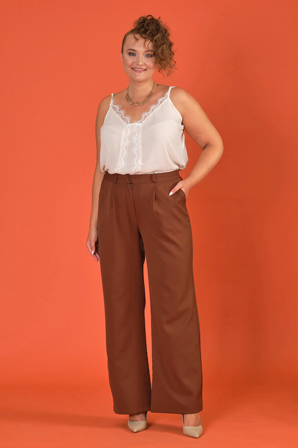 MASCULINE WIDE-LEG TROUSERS