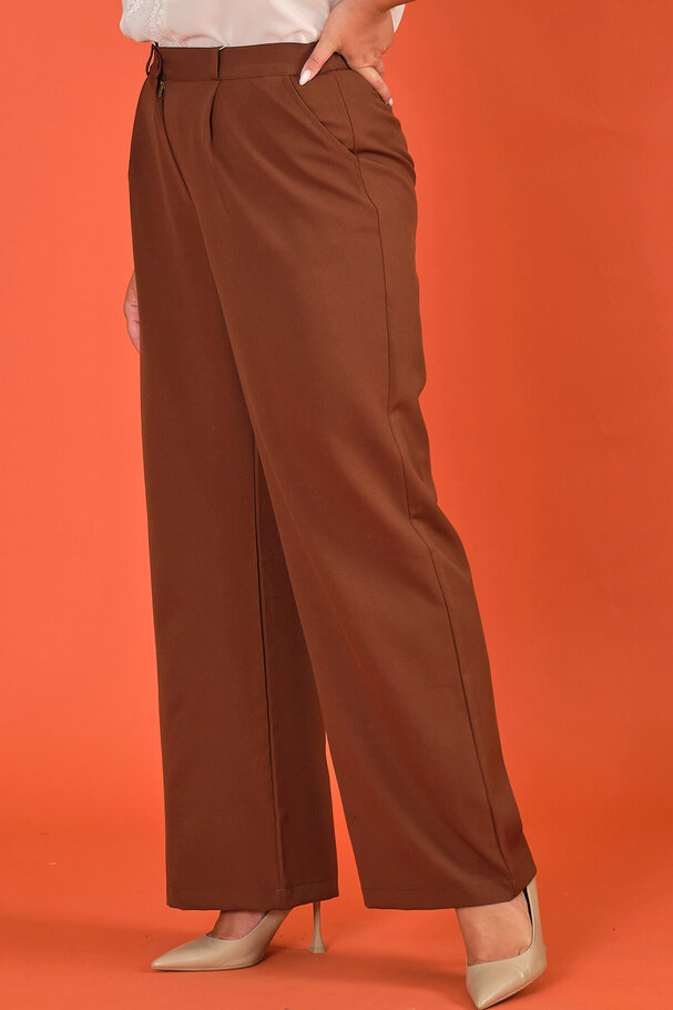 MASCULINE WIDE-LEG TROUSERS