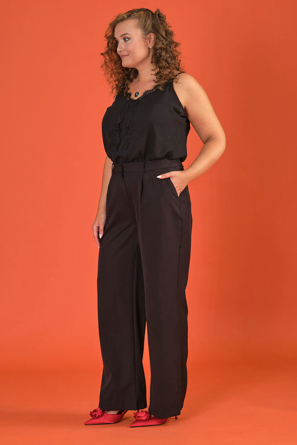 MASCULINE WIDE-LEG TROUSERS