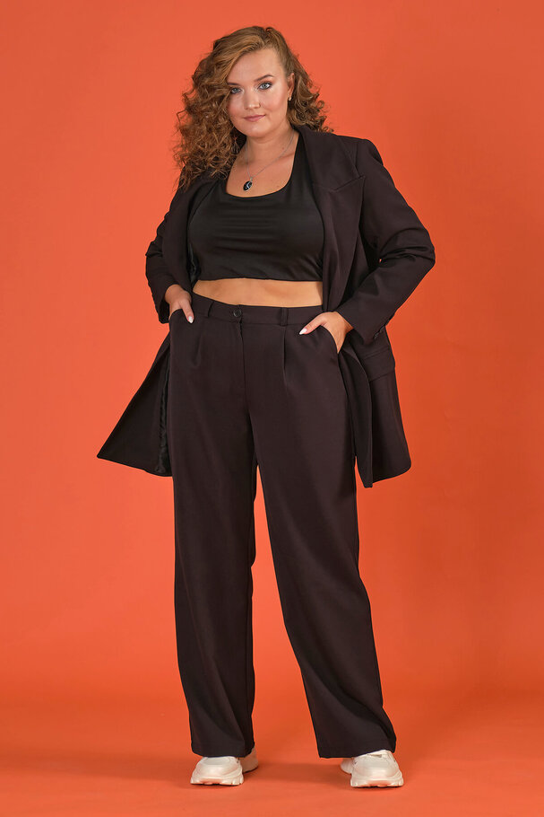 MASCULINE WIDE-LEG TROUSERS