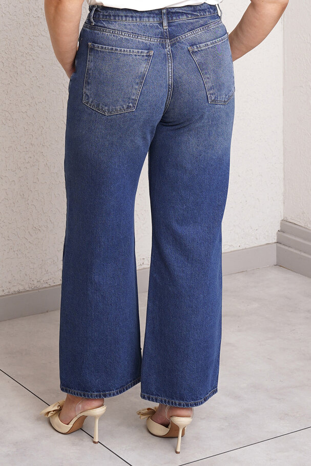 MIRROR-EMBROIDERED STRAIGHT-LEG JEANS