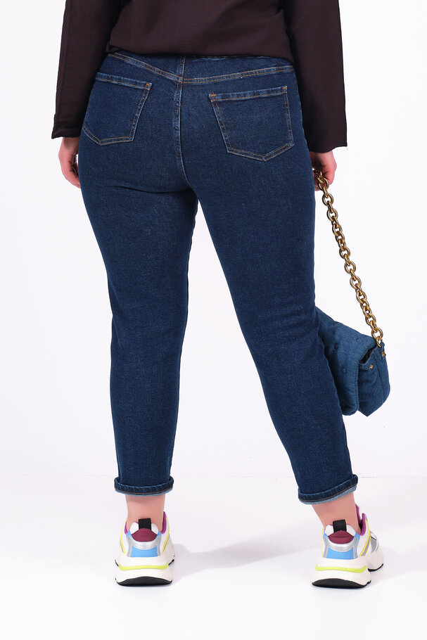 MOM JEANS WITH ELASTIC WAISTBAND