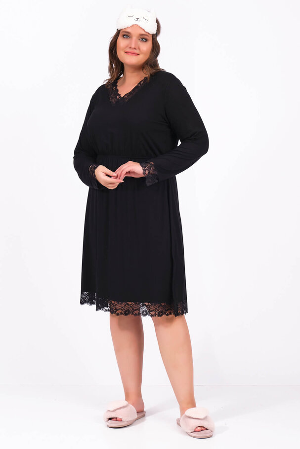 NIGHTDRESS WITH LACE DETAIL AND LONG SLEEVES