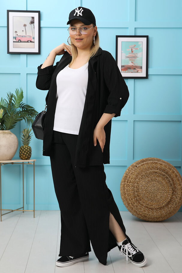 PLEATED TEXTURED TOP AND BOTTOM SET