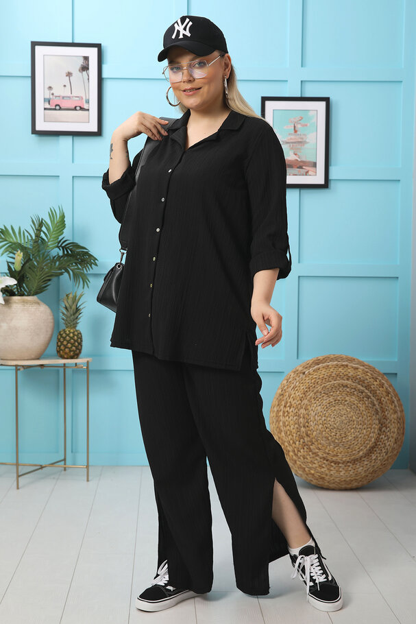 PLEATED TEXTURED TOP AND BOTTOM SET