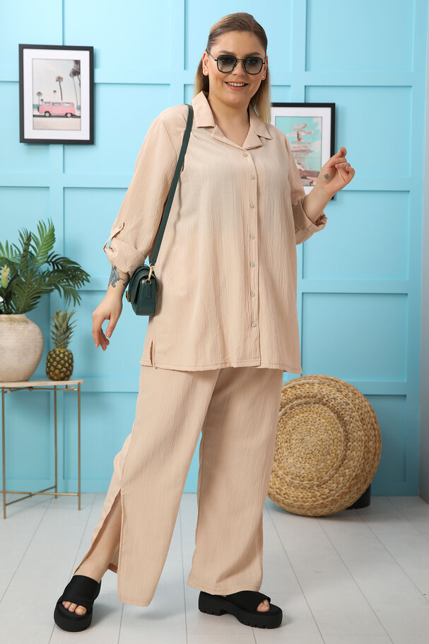 PLEATED TEXTURED TOP AND BOTTOM SET