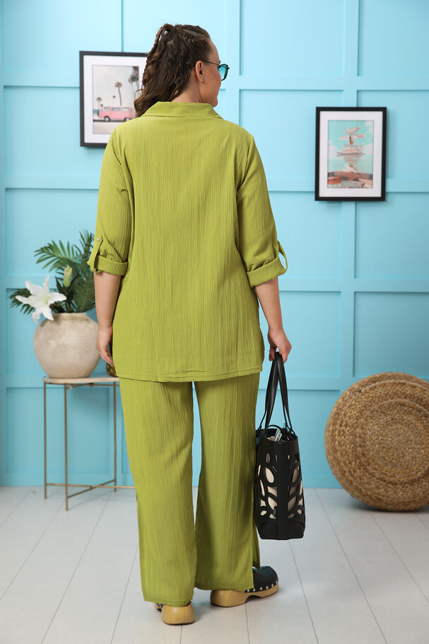 PLEATED TEXTURED TOP AND BOTTOM SET