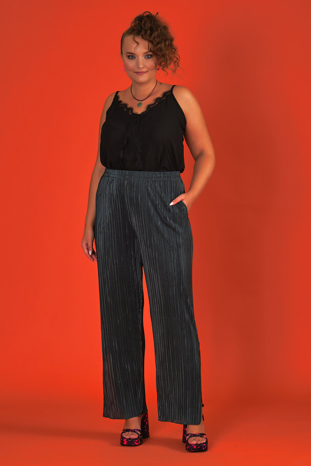 PLEATED TOP AND BOTTOM SET