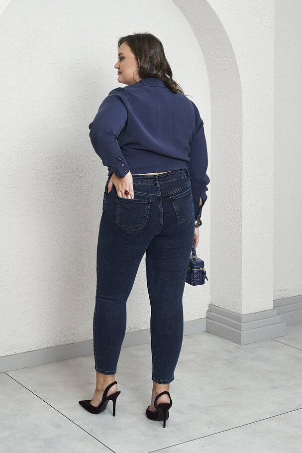 PLUS RHINESTONE PRINT SKINNY JEANS