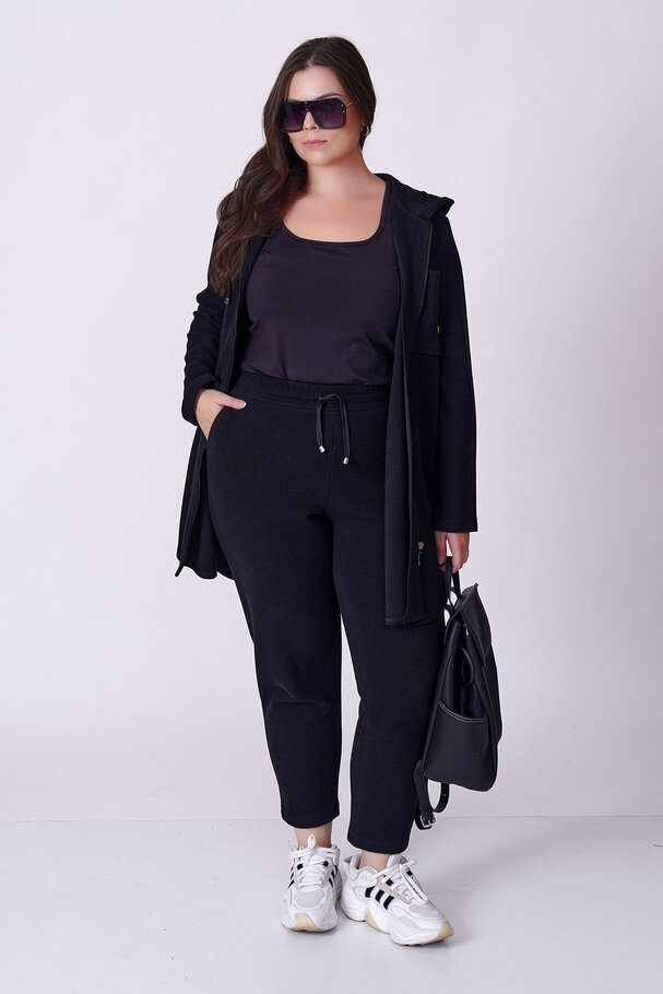 CARROT-LEG KNIT TROUSERS