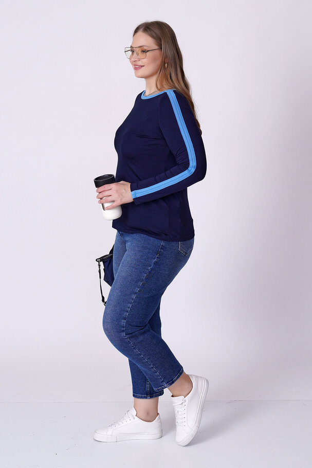 CONTRAST PIPING STRETCH TOP