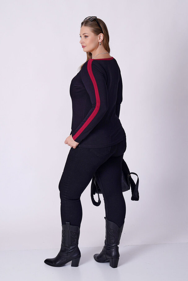 CONTRAST PIPING STRETCH TOP