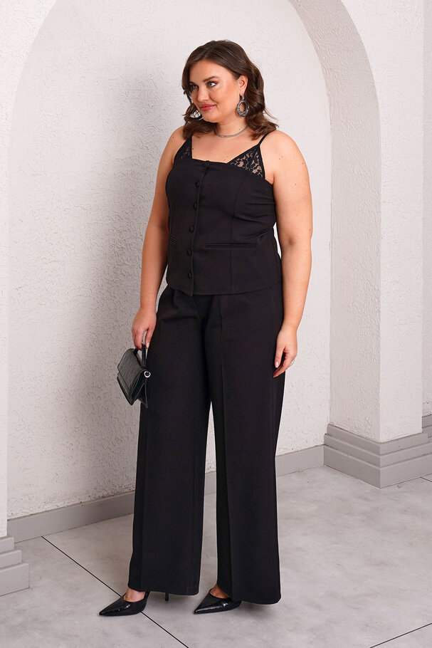 LACE DETAIL STRAP BLOUSE