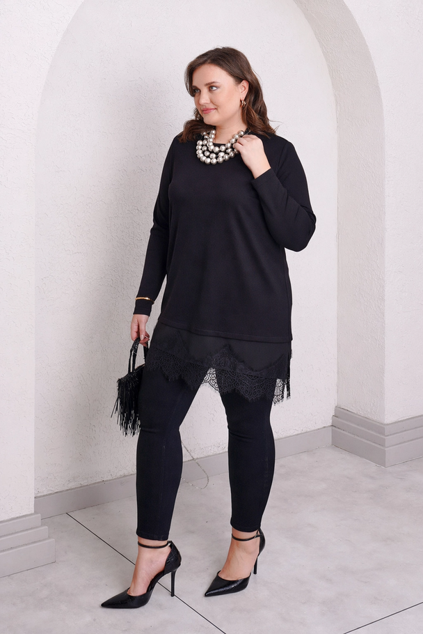 LONG SLEEVE LACE DETAIL T-SHIRT