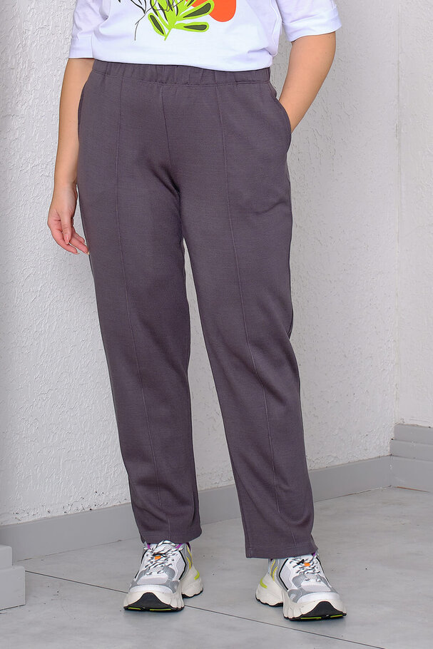 REGULAR FIT JOGGING TROUSERS