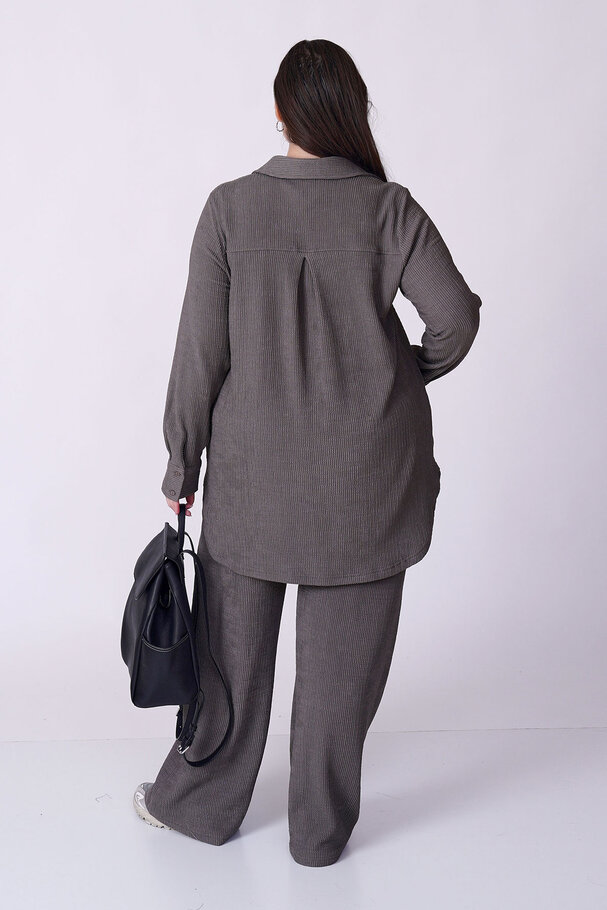 RIBBED TEXTURED STRETCH SHIRT TROUSER SET