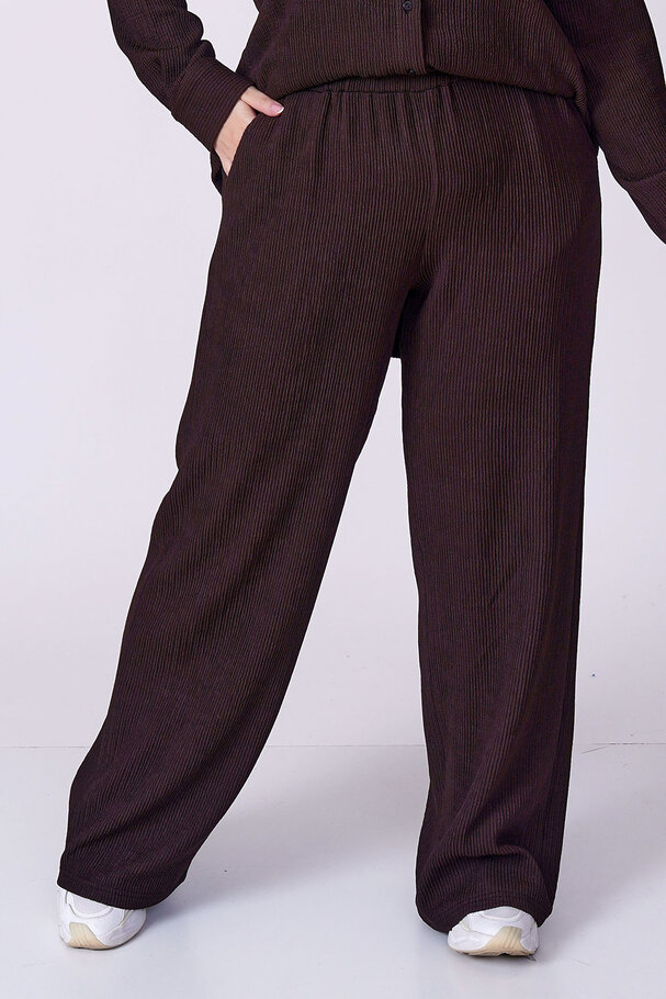 RIBBED TEXTURED STRETCH SHIRT TROUSER SET