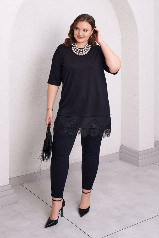 SHORT SLEEVE LACE DETAIL T-SHIRT