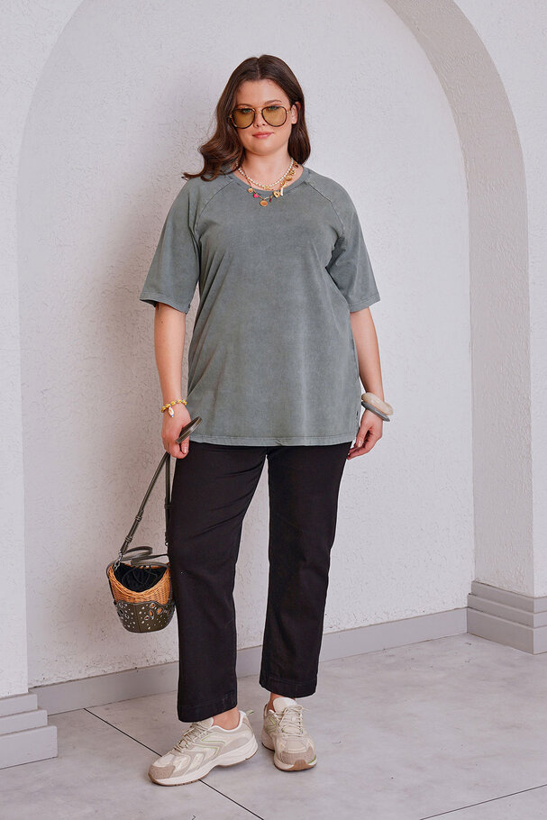 STONE WASHED PREMIUM COTTON BASIC T-SHIRT